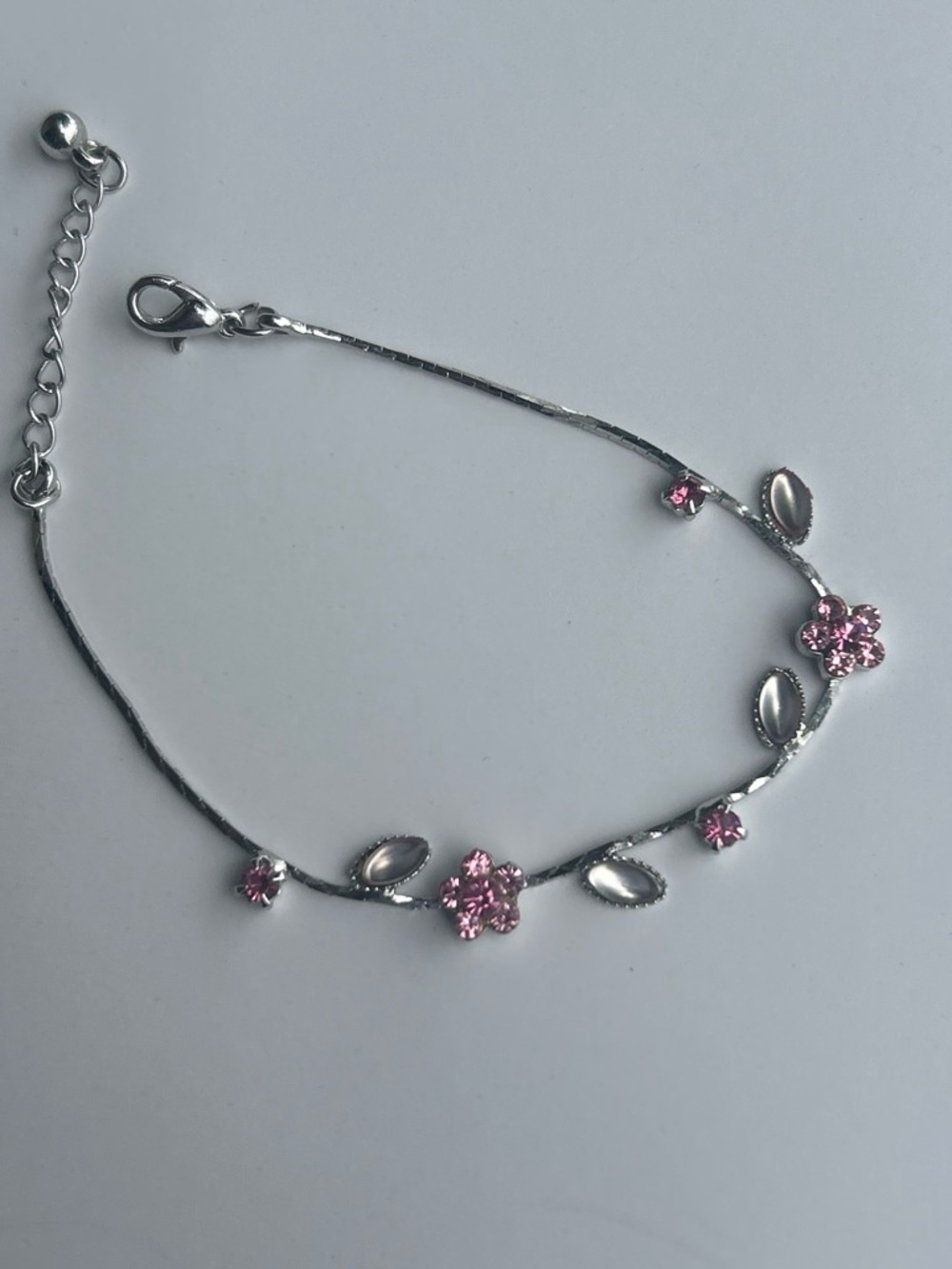 Vintage, Delicate Silver-Tone Bracelet. Pink Crystal Flower Vine. Like New